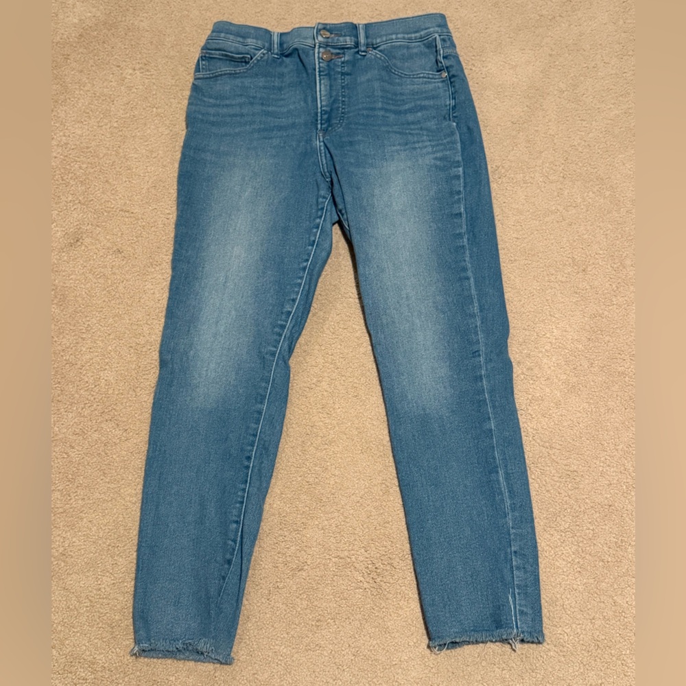 Express High Rise Skinny Jeans Light Wash Raw Hem Women’s Size 12